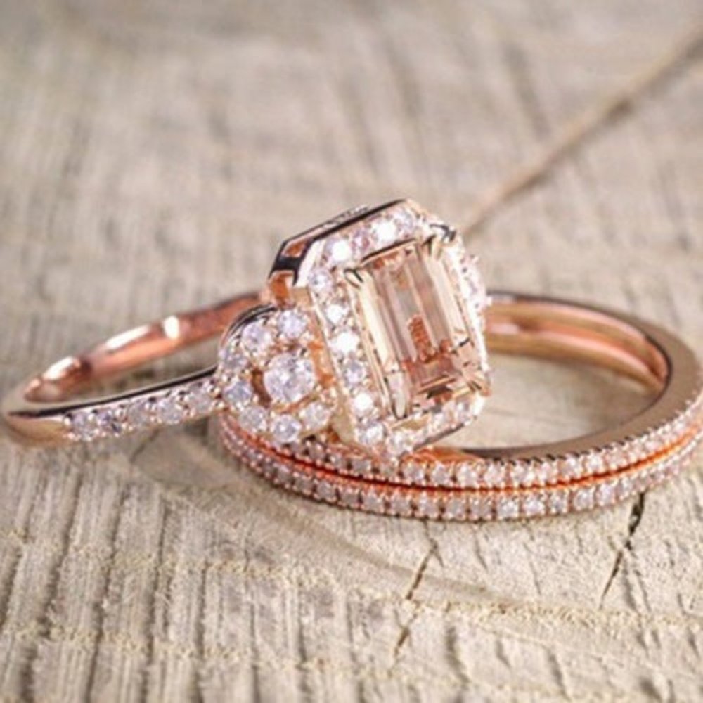 NWOT Women's Rose Gold Ring Fashion Ring Set SZ8 - Picture 2 of 5